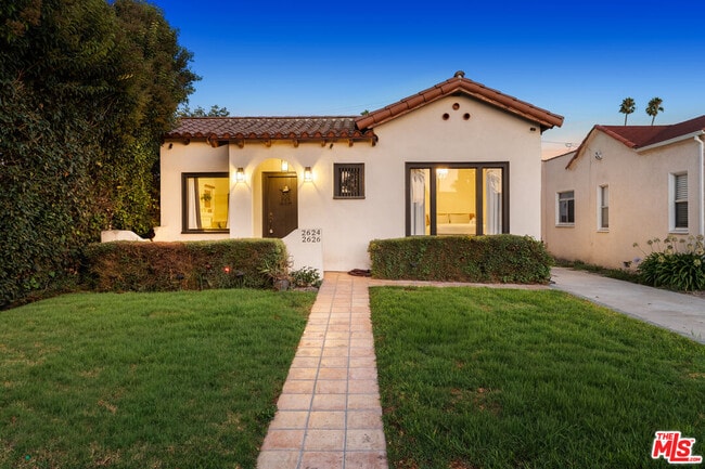 property at 2624 S Palm Grove Ave