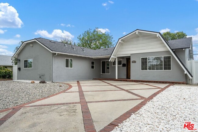 property at 23922 Archwood St