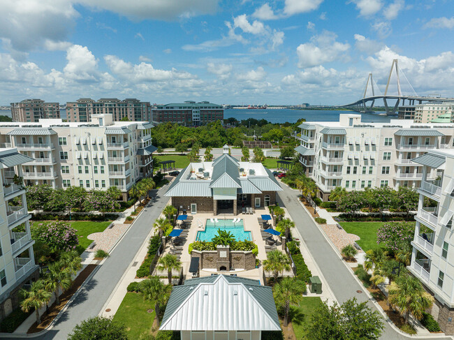 Bridgeside at Patriots Point in Mount Pleasant, SC - Building Photo - Building Photo