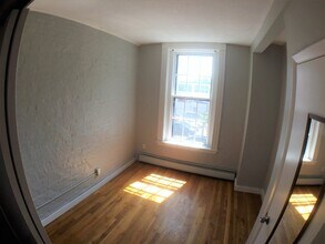 25 Saint Stephen St, Unit 5 in Boston, MA - Building Photo - Building Photo