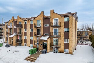 12042 Pierre-Blanchet Av in Montréal, QC - Building Photo