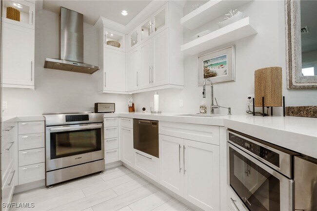 property at 365 5th Ave S