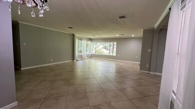1605 Bois D' Arc Pl in Monroe, LA - Building Photo - Building Photo