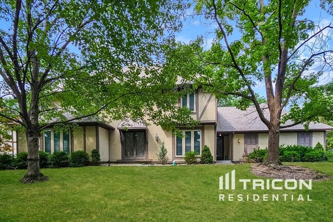 property at 8660 W 102nd Terrace