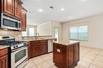 5032 Harney Dr in Fort Worth, TX - Building Photo - Building Photo