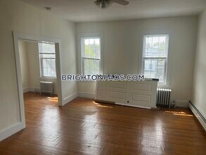 13 Bigelow St, Unit 3 in Boston, MA - Building Photo - Building Photo