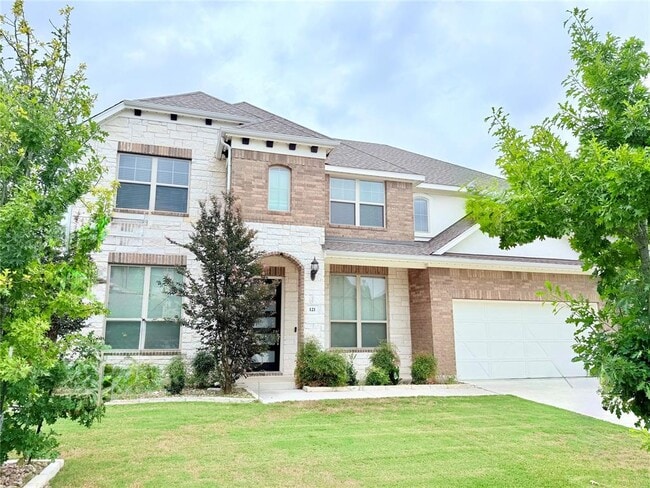 property at 121 Rpd Spgs Cv