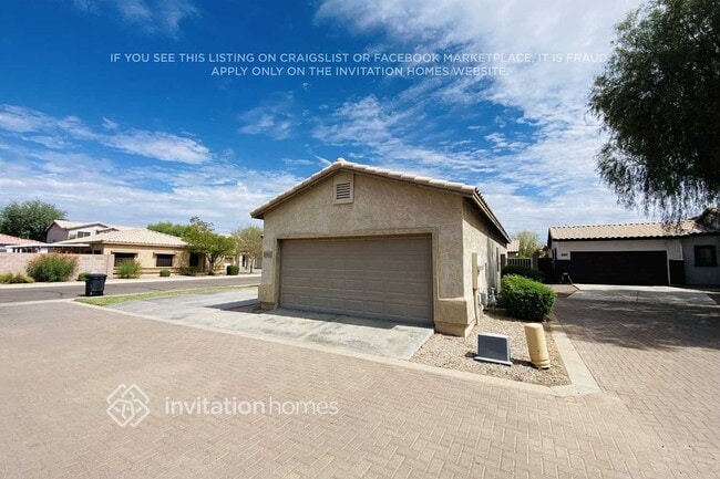 2593 E Riviera Dr in Chandler, AZ - Building Photo - Building Photo