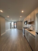 365 Western Ave, Unit 306 in Boston, MA - Building Photo - Building Photo