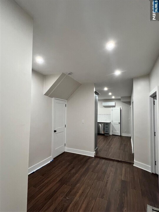 144 Main St in Lodi, NJ - Building Photo