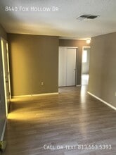 8440 Fox Hollow Dr in Port Richey, FL - Building Photo - Building Photo