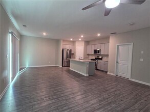 2088 Nuthatch Dr in Hoschton, GA - Building Photo - Building Photo