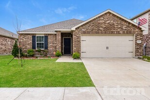 1023 Spofford Dr in Heath, TX - Building Photo