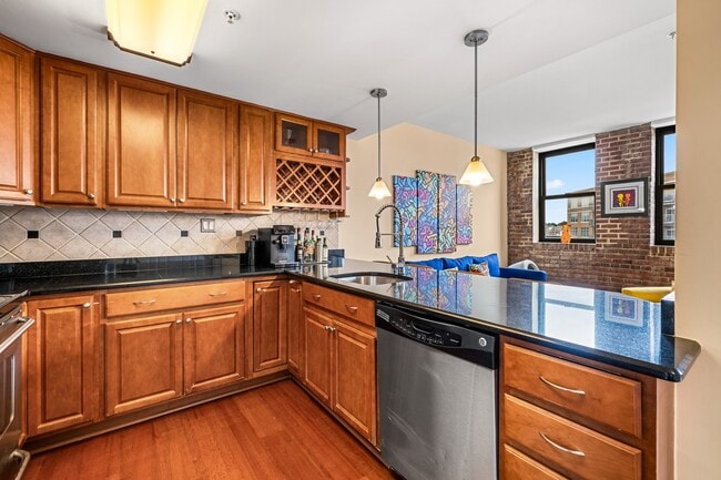 property at 1000 Fell St