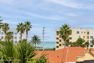 101 La Costa St in Melbourne Beach, FL - Building Photo - Building Photo