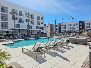 Alanna in Phoenix, AZ - Building Photo - Building Photo