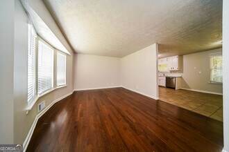 5338 Olde St in Stone Mountain, GA - Building Photo - Building Photo