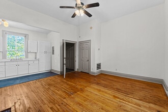 320 Telfair St in Augusta, GA - Building Photo - Building Photo