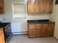 54 Murray Ave, Unit 1 BR in private house in Yonkers, NY - Foto de edificio - Building Photo