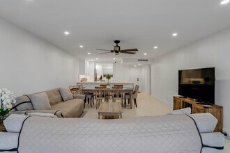 401 Briny Ave in Pompano Beach, FL - Building Photo - Building Photo