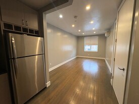 532 E 142nd St in Bronx, NY - Building Photo