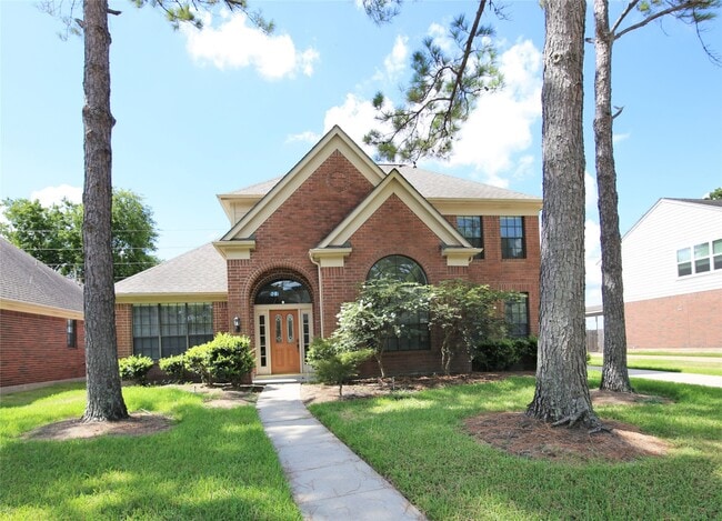 property at 10419 Pearl Dr