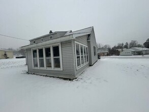 3 Wills Dr in New Hartford, NY - Foto de edificio - Building Photo