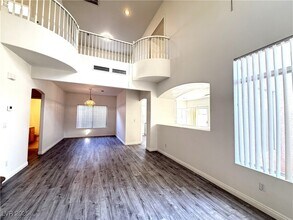 7981 Sky Birch Ct in Las Vegas, NV - Building Photo - Building Photo