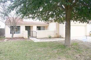 3574 N State Ave in Fresno, CA - Building Photo