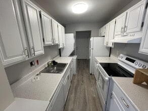 13 Skyline Dr in Fishkill, NY - Building Photo - Building Photo