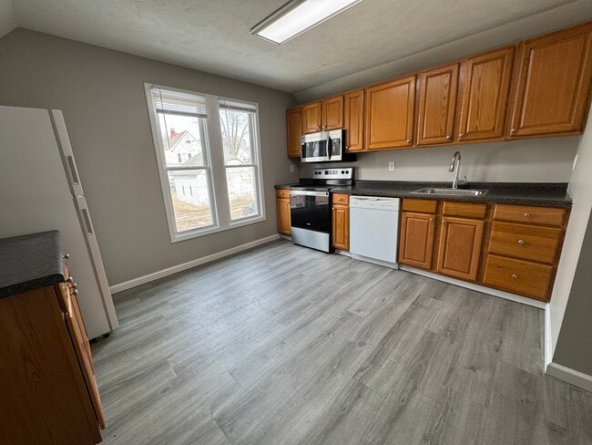 310 E Mulberry St, Unit #2