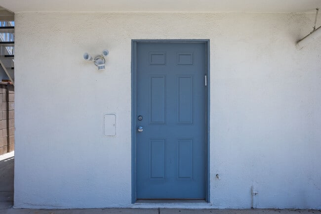 1238 S Mullen Ave, Unit Studio