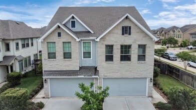 2518 Terrace Point Dr in Missouri City, TX - Building Photo - Building Photo