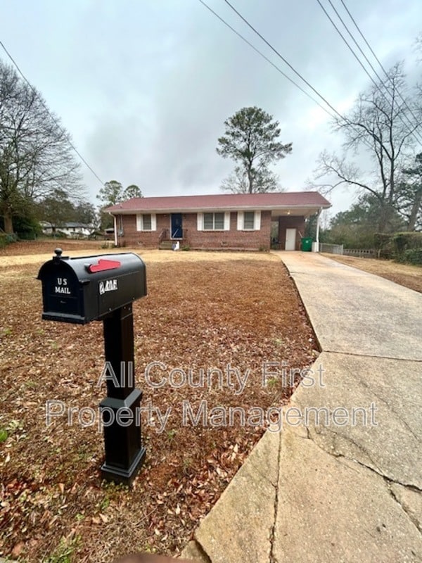 property at 2776 Belleau Ln SE
