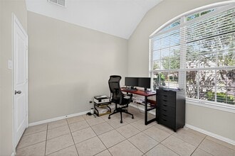 18211 Kilmacolm Dr in Richmond, TX - Foto de edificio - Building Photo