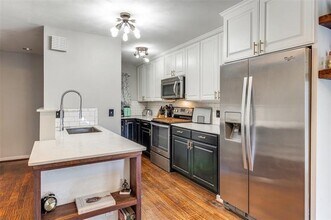 4102 Bowser Ave in Dallas, TX - Building Photo - Building Photo