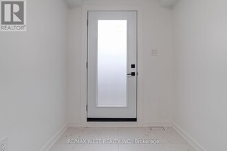 152 Clarence St in Brampton, ON - Building Photo - Building Photo