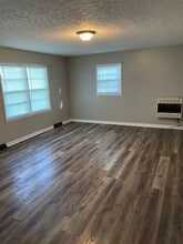 181 Beauchamp Rd in Russellville, KY - Building Photo - Building Photo