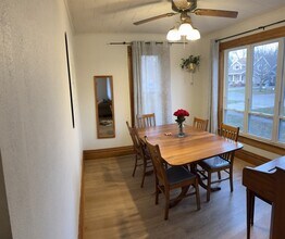 1923 Clay St in Cedar Falls, IA - Building Photo - Building Photo