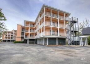 18117 Scenic Hwy 98 in Fairhope, AL - Building Photo