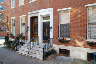 1802 Pine St in Philadelphia, PA - Building Photo - Building Photo