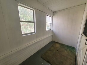 218 South St in Waterloo, IA - Building Photo - Building Photo