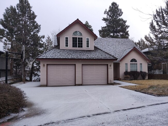 property at 2937 NE Lotno Dr