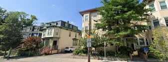 139 Oxford St, Unit 2 in Cambridge, MA - Building Photo