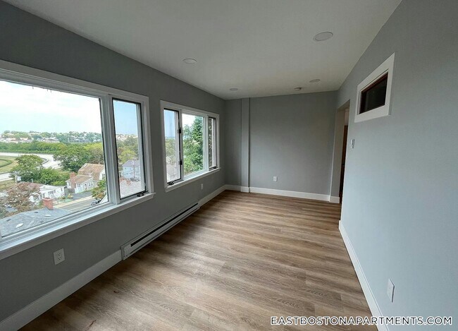 31 Faywood Ave in Boston, MA - Building Photo - Building Photo