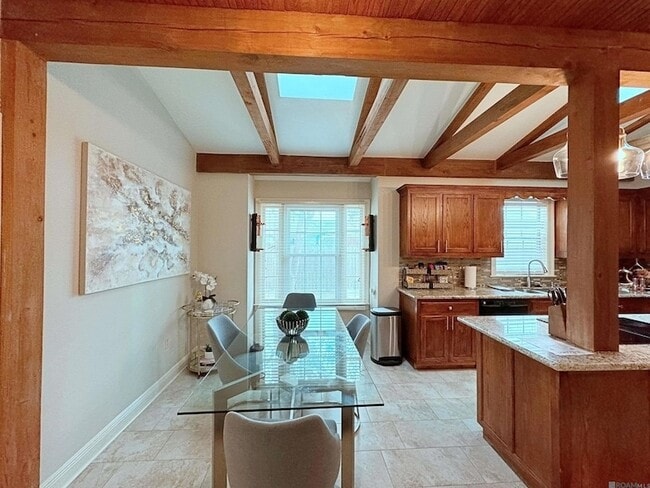 11831 Thornberry Ln in Baton Rouge, LA - Foto de edificio - Building Photo