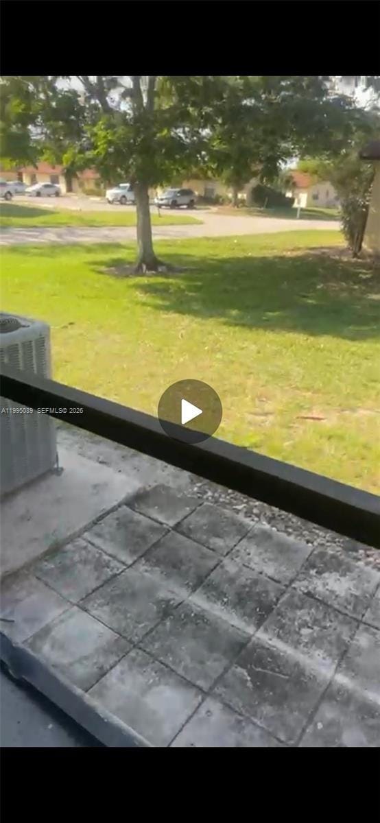 property at 472 Glenwood Dr