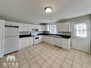401 Touch Me not Ln in Charlotte, NC - Building Photo - Building Photo