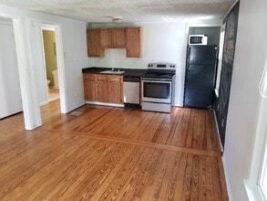 306 S Laurel St in Royal Oak, MI - Building Photo - Building Photo