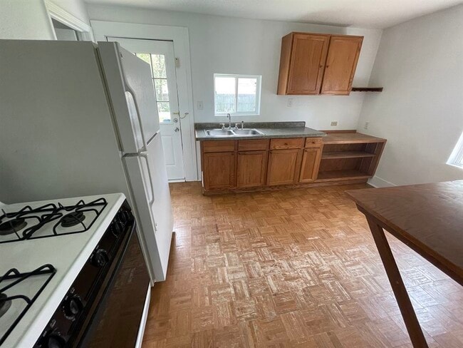 603 E Golf Ave in Jackson, MI - Building Photo - Building Photo